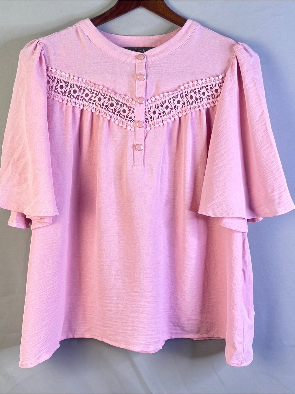 Pretty Olivia & Martin Pink Flutter-Sleeve Blouse